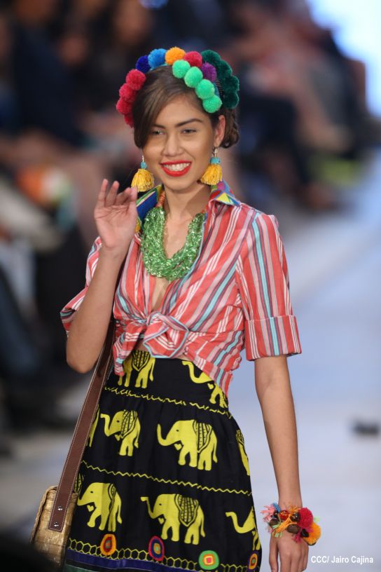 Segunda noche de pasarela en Nicaragua Diseña