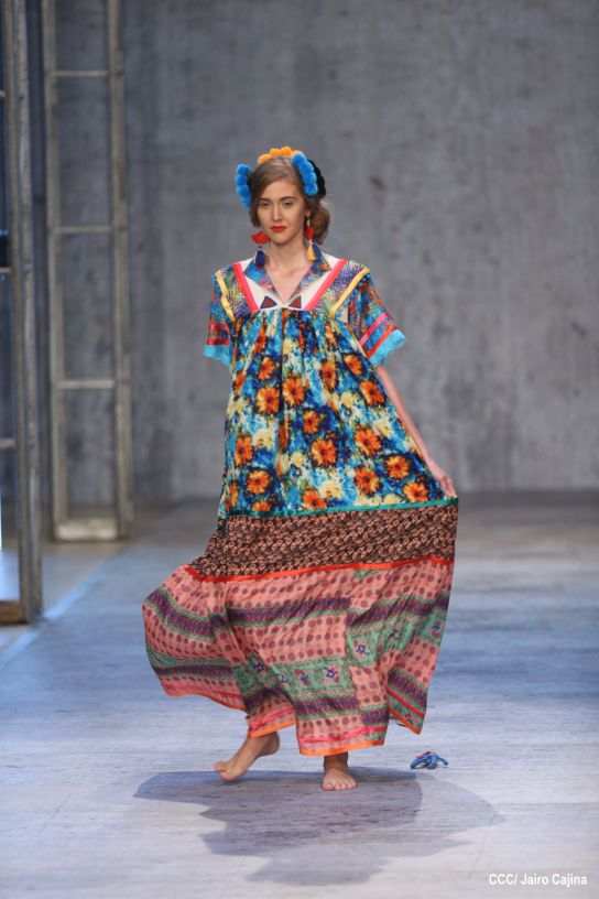 Segunda noche de pasarela en Nicaragua Diseña