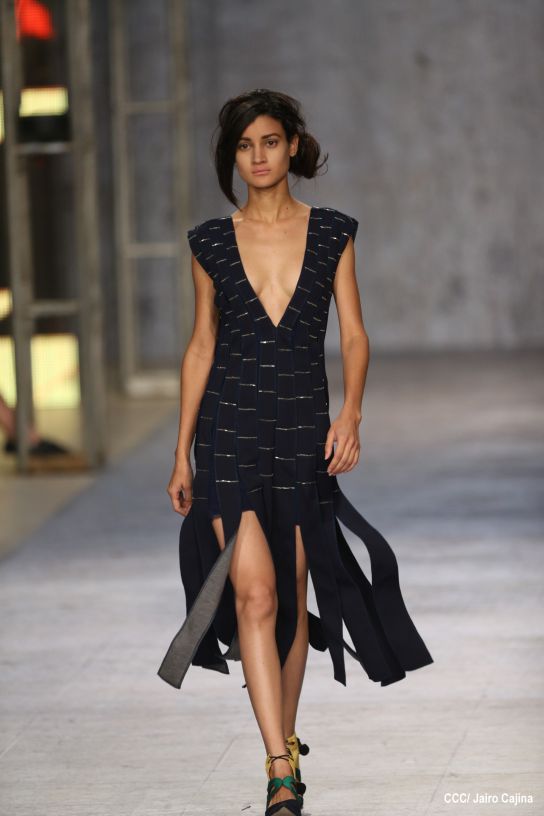 Segunda noche de pasarela en Nicaragua Diseña