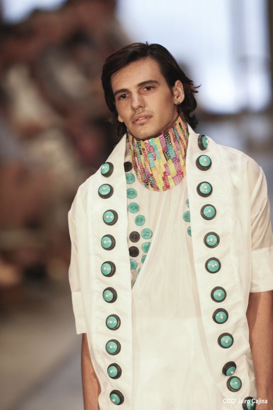 Segunda noche de pasarela en Nicaragua Diseña