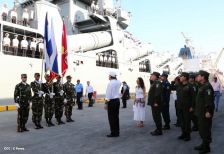 Daniel y Rosario despiden a tripulación de Buque Ruso "Moskva"