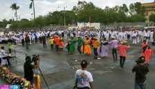 Desfiles escolares en Avenida Bolívar