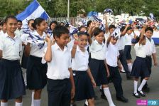 Desfiles escolares en Avenida Bolívar