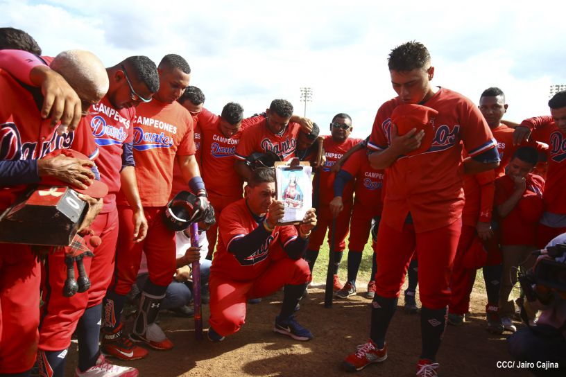 Dantos ganan Final del Pomares 2016
