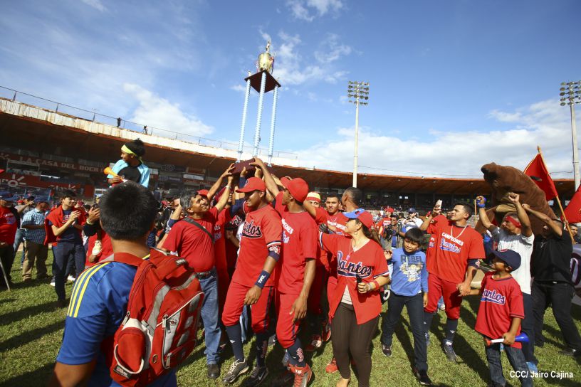Dantos ganan Final del Pomares 2016