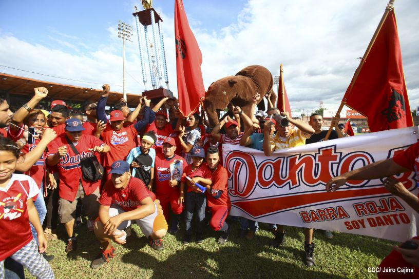 Dantos ganan Final del Pomares 2016