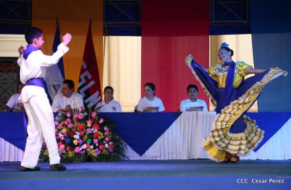 Mega Simultánea de Ajedrez en Plaza 22 de Agosto