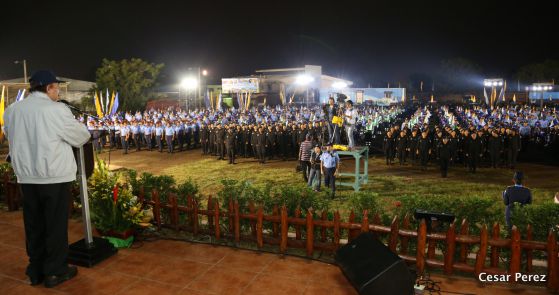 Presidente Daniel entrega nuevas unidades de transporte a la Policía Nacional para fortalecer la Seguridad de las Familias Nicaragüenses