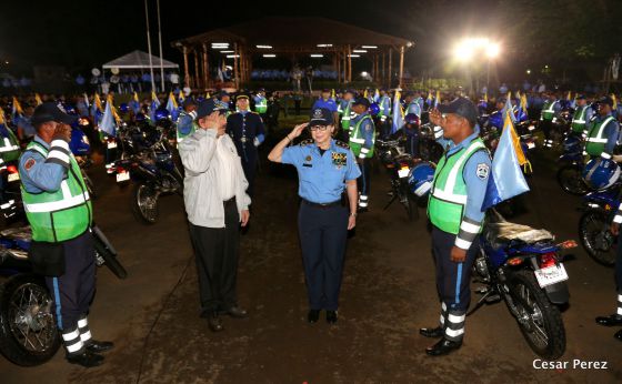Presidente Daniel entrega nuevas unidades de transporte a la Policía Nacional para fortalecer la Seguridad de las Familias Nicaragüenses