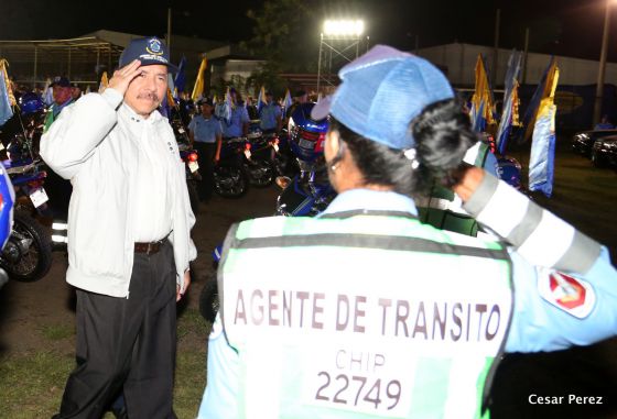 Presidente Daniel entrega nuevas unidades de transporte a la Policía Nacional para fortalecer la Seguridad de las Familias Nicaragüenses