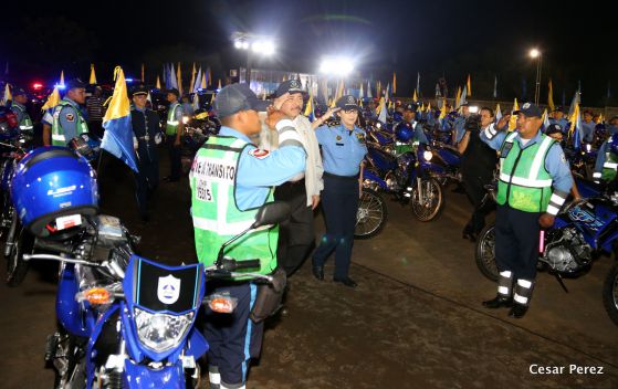 Presidente Daniel entrega nuevas unidades de transporte a la Policía Nacional para fortalecer la Seguridad de las Familias Nicaragüenses