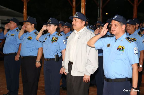 Presidente Daniel entrega nuevas unidades de transporte a la Policía Nacional para fortalecer la Seguridad de las Familias Nicaragüenses