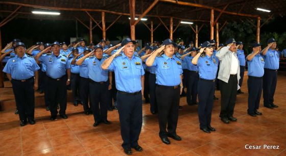 Presidente Daniel entrega nuevas unidades de transporte a la Policía Nacional para fortalecer la Seguridad de las Familias Nicaragüenses