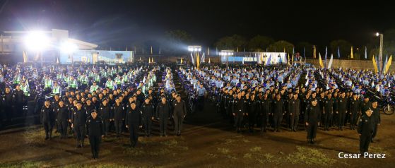 Presidente Daniel entrega nuevas unidades de transporte a la Policía Nacional para fortalecer la Seguridad de las Familias Nicaragüenses