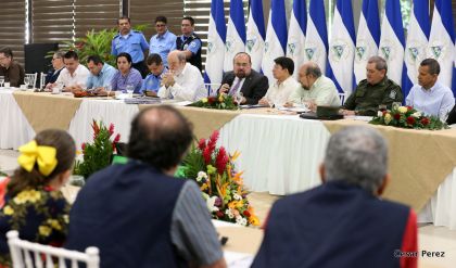 Autoridades nicaragüenses se reúnen con invitados y expertos electorales