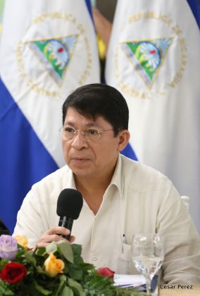 Autoridades nicaragüenses se reúnen con invitados y expertos electorales