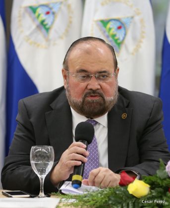 Autoridades nicaragüenses se reúnen con invitados y expertos electorales