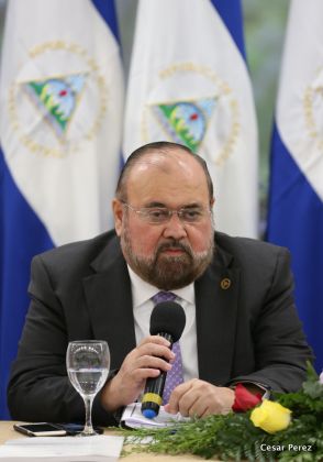 Autoridades nicaragüenses se reúnen con invitados y expertos electorales