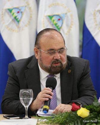 Autoridades nicaragüenses se reúnen con invitados y expertos electorales