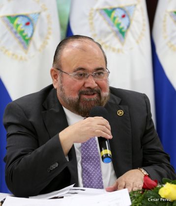 Autoridades nicaragüenses se reúnen con invitados y expertos electorales