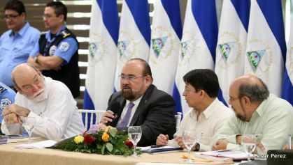 Autoridades nicaragüenses se reúnen con invitados y expertos electorales