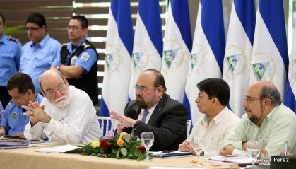 Autoridades nicaragüenses se reúnen con invitados y expertos electorales