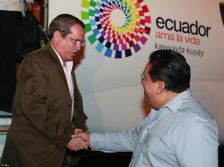 Arriban a Managua Canciller y Ministro del Interior de Ecuador