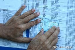 Población comienza a llegar a los centros de votación de todo el país