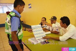 Managuas votan masivamente en jornada cívica