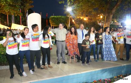 Daniel y Rosario conmemoran el 40 Aniversario del Tránsito a la Inmortalidad del Comandante Carlos Fonseca