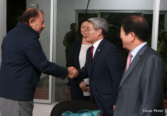 Presidente Daniel se reúne con el Vicepresidente de la Asamblea Nacional de Corea, Sr. Byeong-Seung Park