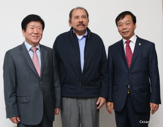 Presidente Daniel se reúne con el Vicepresidente de la Asamblea Nacional de Corea, Sr. Byeong-Seung Park