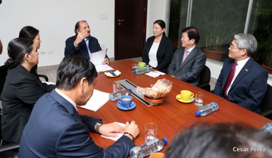 Presidente Daniel se reúne con el Vicepresidente de la Asamblea Nacional de Corea, Sr. Byeong-Seung Park
