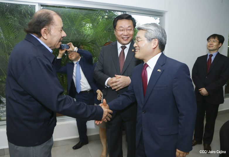 Presidente Daniel se reúne con Ministro de Comercio de la República de Corea, Hyunghwan JOO