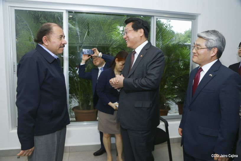 Presidente Daniel se reúne con Ministro de Comercio de la República de Corea, Hyunghwan JOO