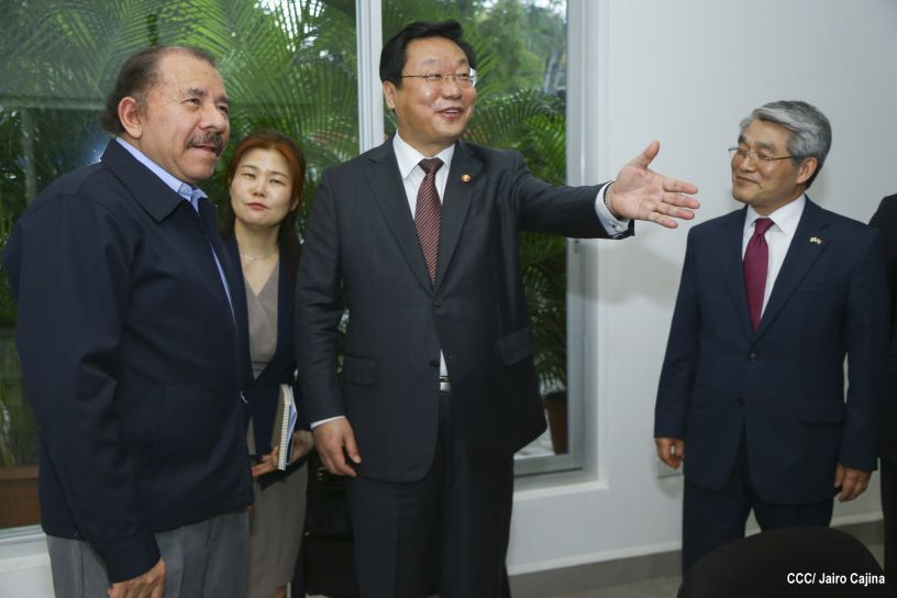 Presidente Daniel se reúne con Ministro de Comercio de la República de Corea, Hyunghwan JOO