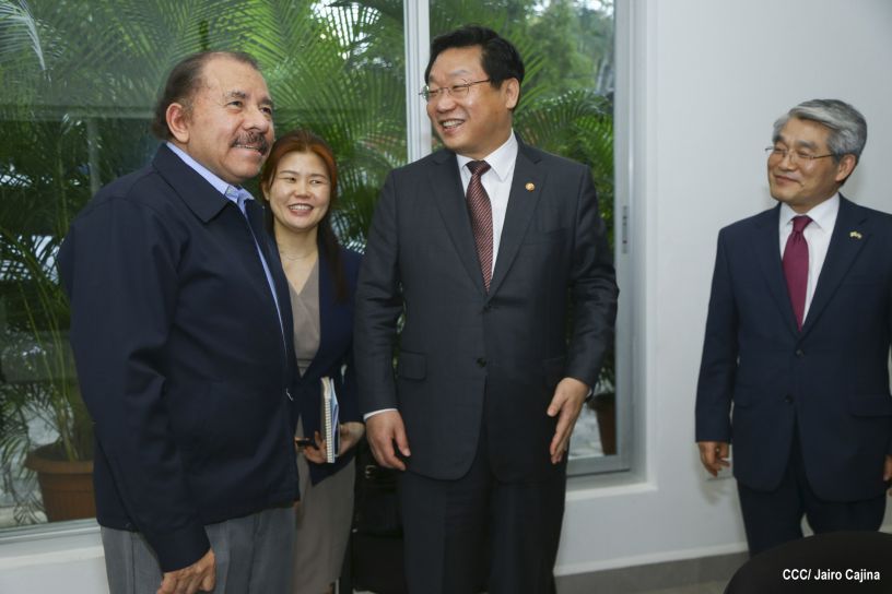 Presidente Daniel se reúne con Ministro de Comercio de la República de Corea, Hyunghwan JOO