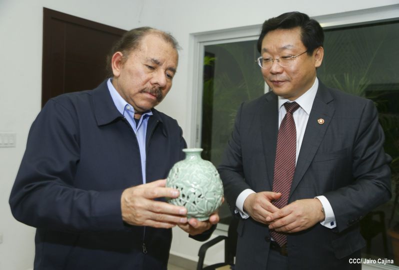 Presidente Daniel se reúne con Ministro de Comercio de la República de Corea, Hyunghwan JOO