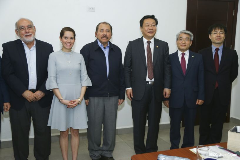 Presidente Daniel se reúne con Ministro de Comercio de la República de Corea, Hyunghwan JOO