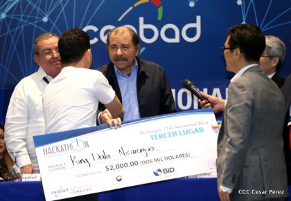 Presidente Daniel clausura V Foro Regional "Conectividad para Todos" del CEABAD