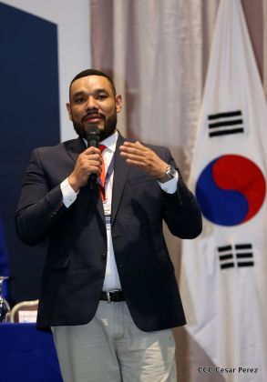 Presidente Daniel clausura V Foro Regional "Conectividad para Todos" del CEABAD