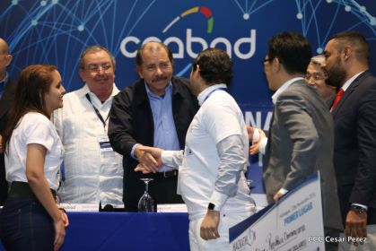 Presidente Daniel clausura V Foro Regional "Conectividad para Todos" del CEABAD