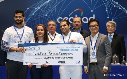 Presidente Daniel clausura V Foro Regional "Conectividad para Todos" del CEABAD