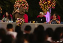 Daniel y Rosario conmemoran 35 aniversario del Asalto al Palacio Nacional