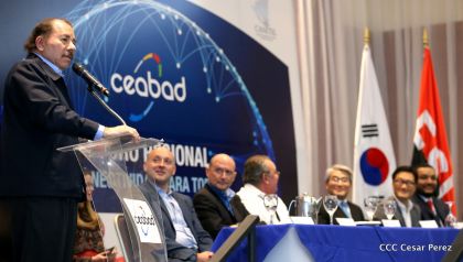 Presidente Daniel clausura V Foro Regional "Conectividad para Todos" del CEABAD