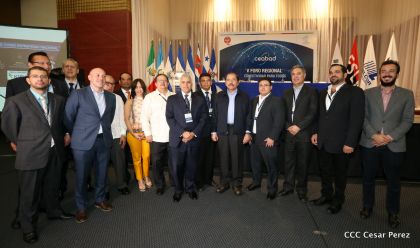Presidente Daniel clausura V Foro Regional "Conectividad para Todos" del CEABAD
