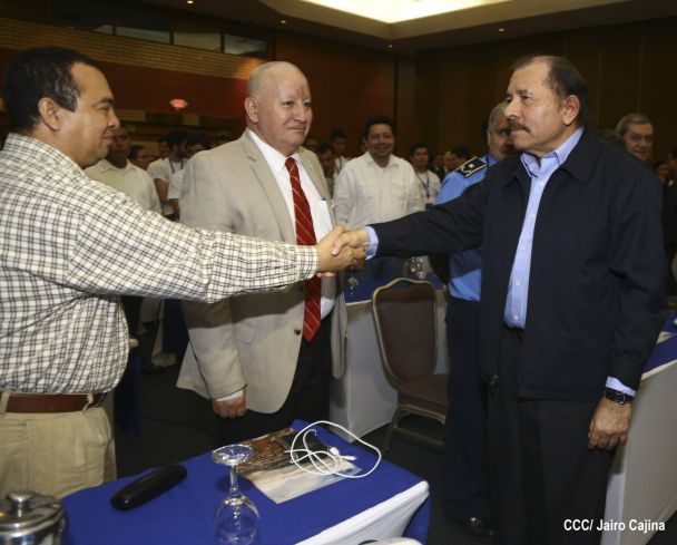 Presidente Daniel clausura V Foro Regional "Conectividad para Todos" del CEABAD