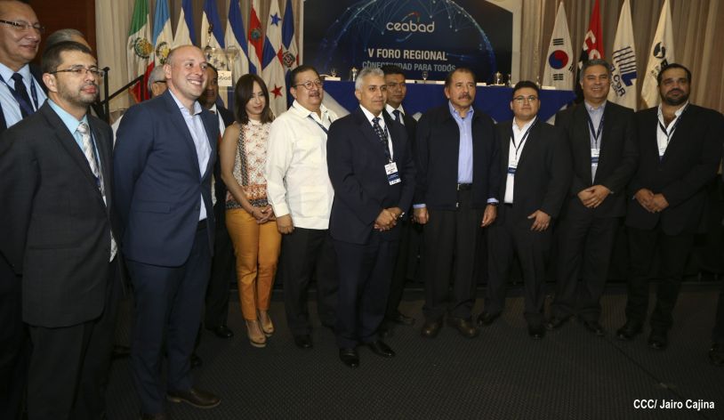 Presidente Daniel clausura V Foro Regional "Conectividad para Todos" del CEABAD