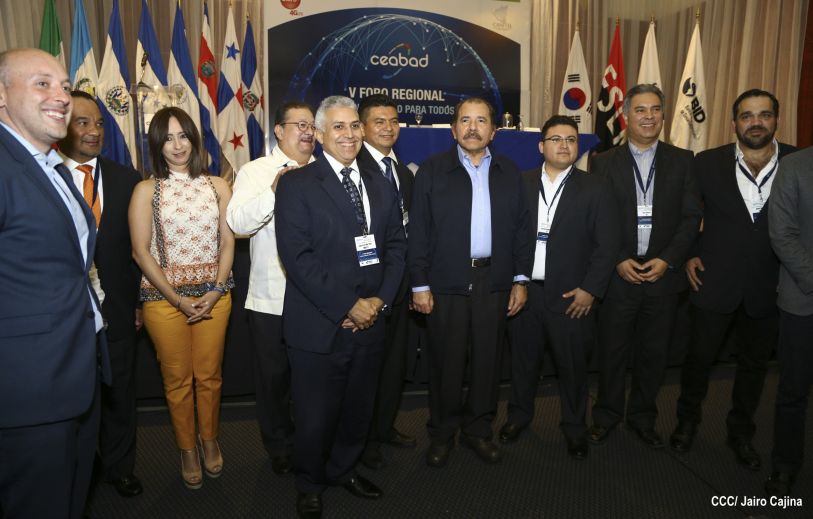 Presidente Daniel clausura V Foro Regional "Conectividad para Todos" del CEABAD