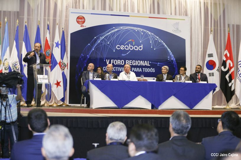 Presidente Daniel clausura V Foro Regional "Conectividad para Todos" del CEABAD